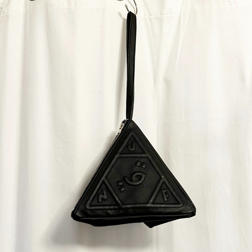 Revolve UNIF Pyramid Clutch Wristlet Purse Bag